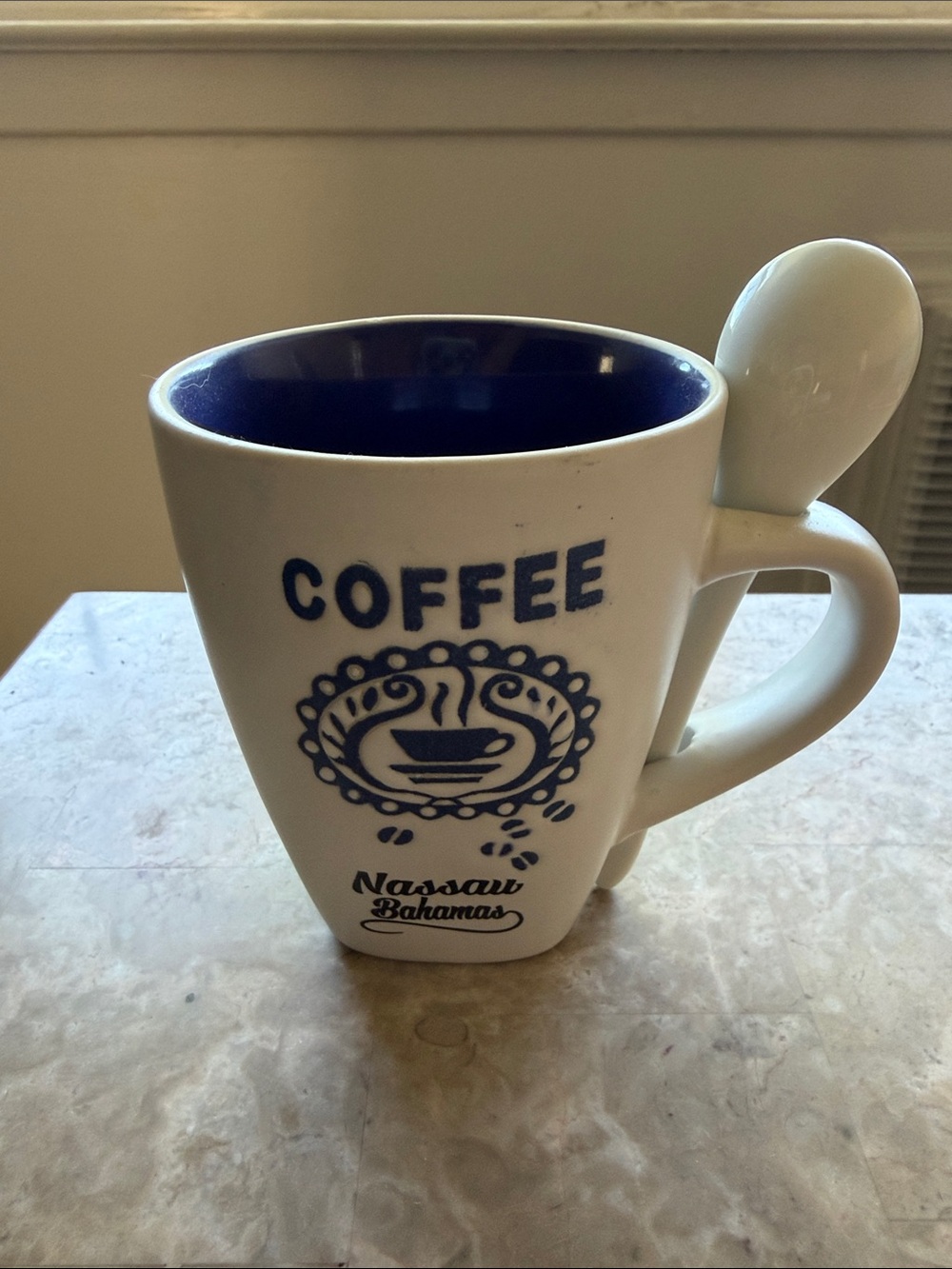 Nassau Bahamas White & Navy Coffee Mug with Spoon NWOT